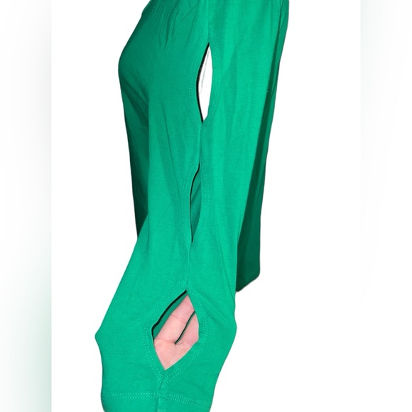 D&CO. | OPEN ARM 3/4 SLEEVE SCOOP NECK GREEN TUNIC XS - Picture 2 of 7